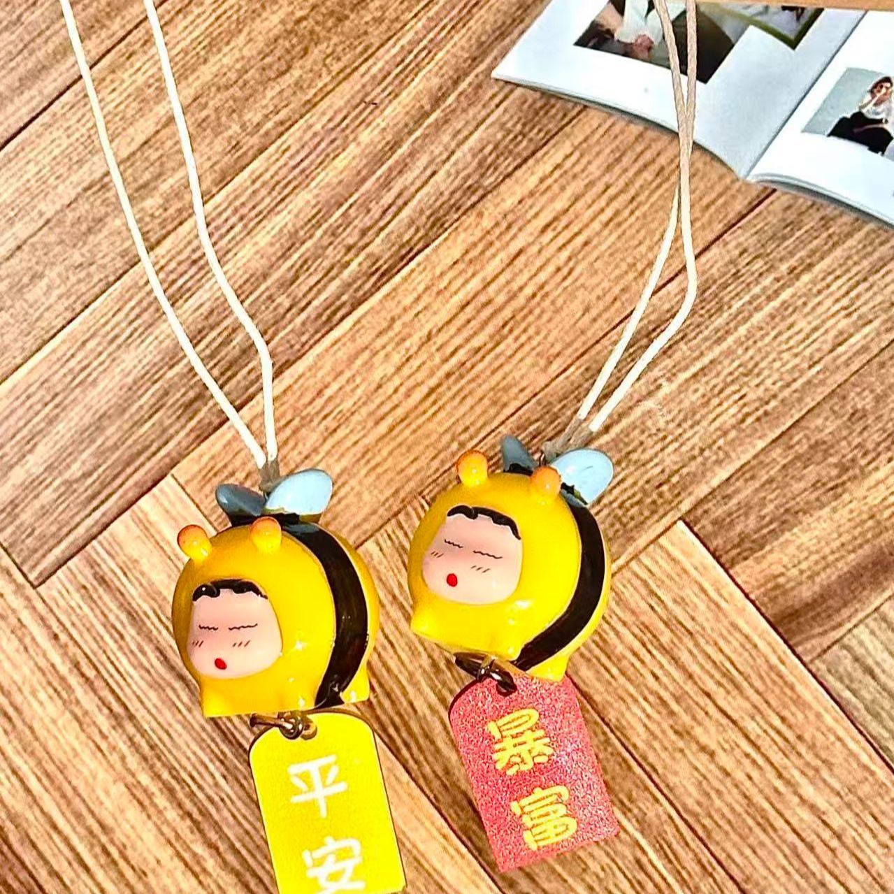 Figurka Crayon Shin-chan Bee C – Decorative Mirror recenzja i cena